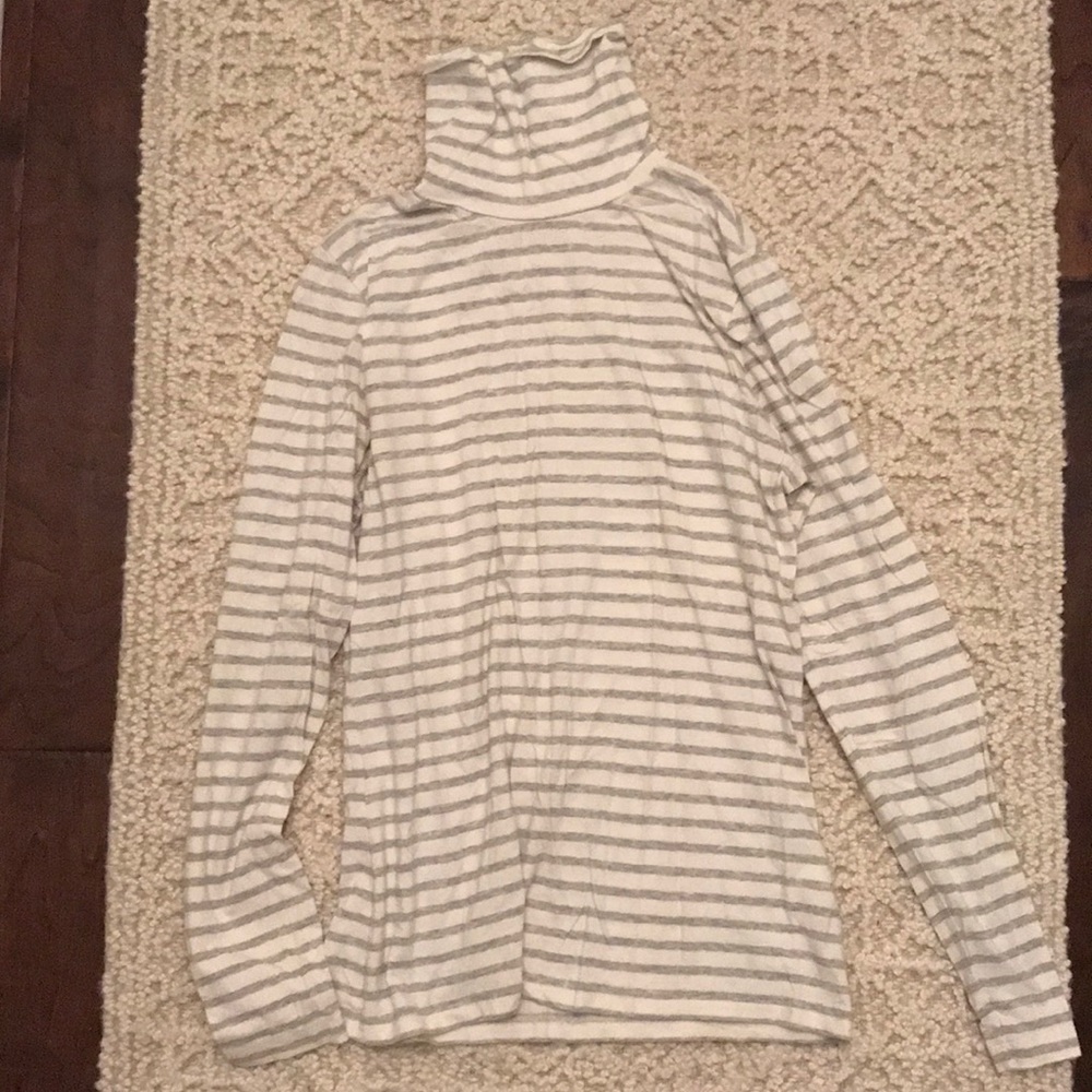 Striped turtleneck
